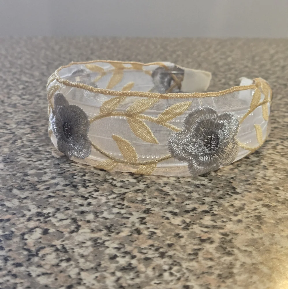 Elegant Floral Embroidered Headband